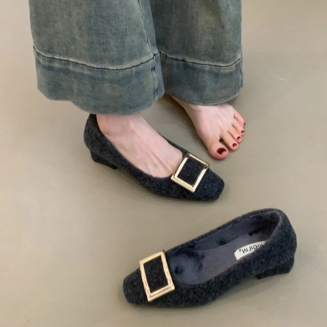 NQL-708-1 复古呢子方头浅口单鞋2025年保暖晚晚风通勤方扣单鞋