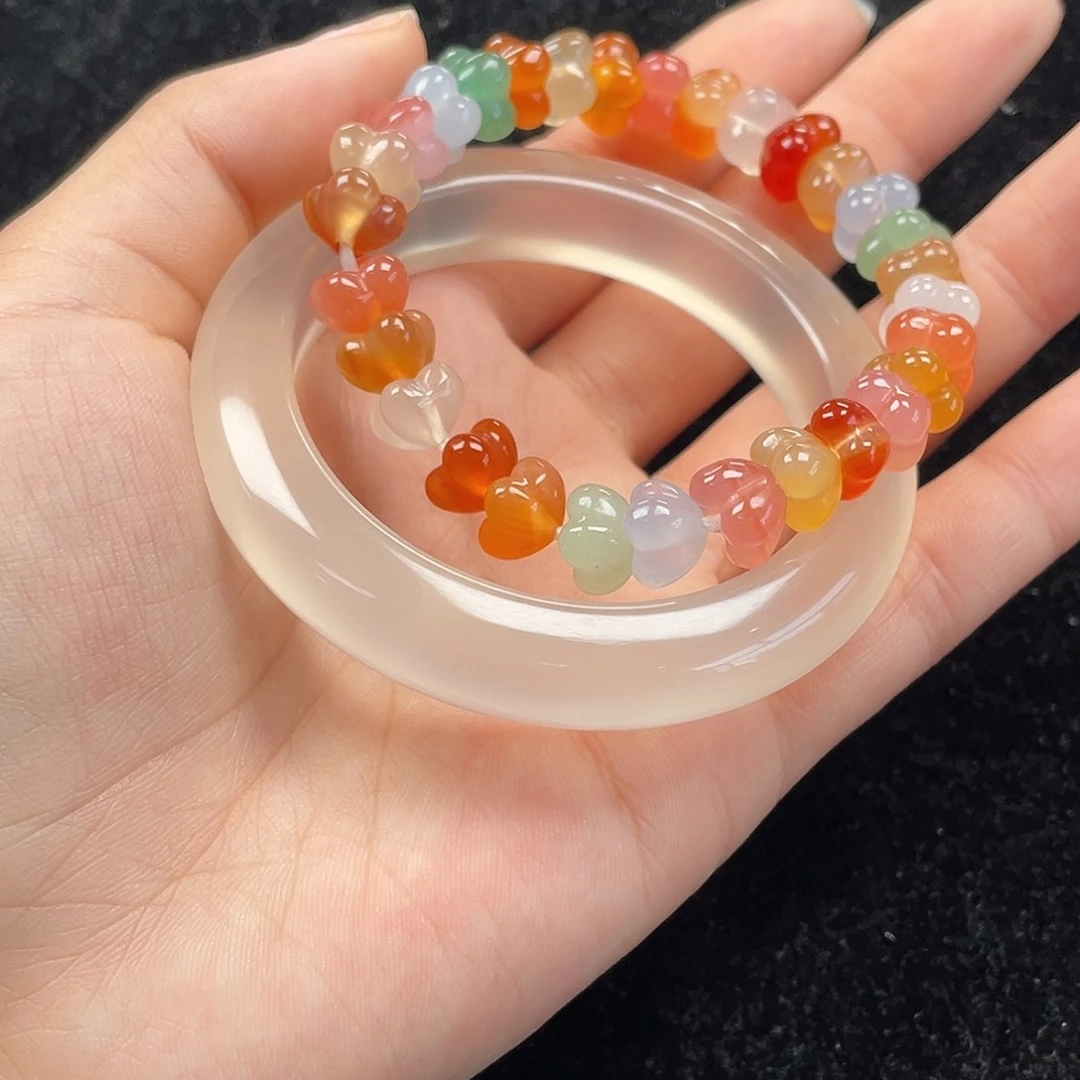 玛瑙/玉髓手镯未镶嵌唔**西