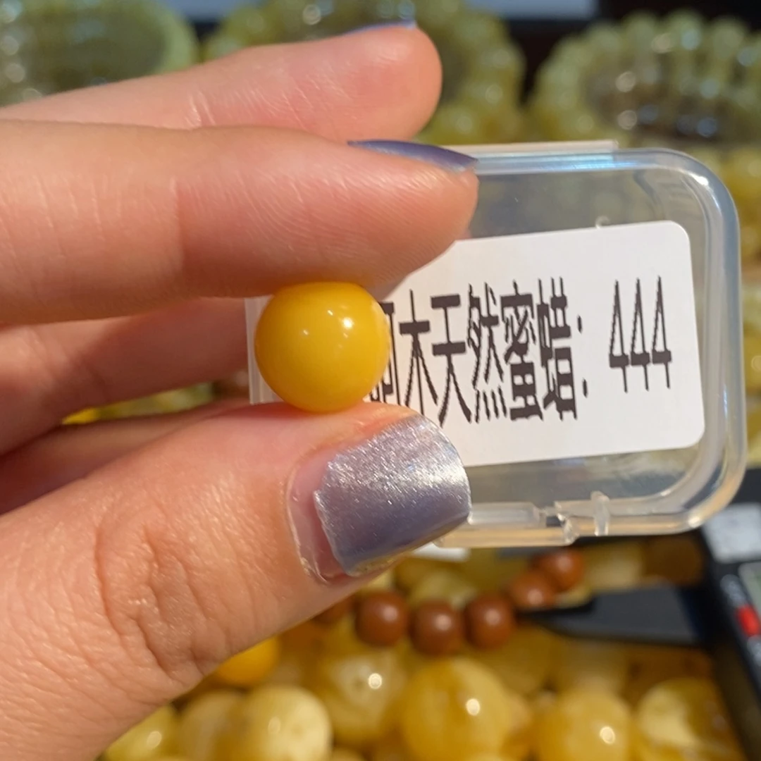 琥珀未镶嵌珠宝奇石444