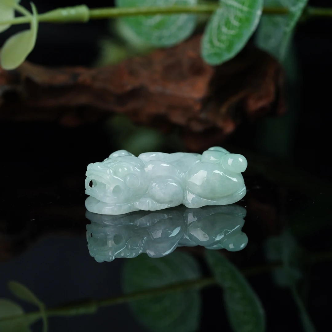 【小北好物】翡翠貔貅吊坠约28*13mm带绳【多样性发一件】QH19X351