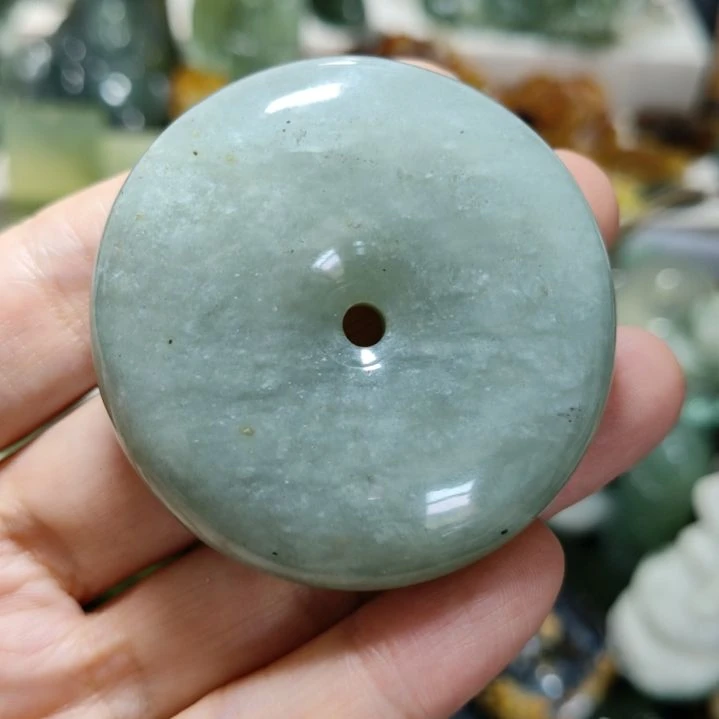 岫玉未镶嵌平安扣