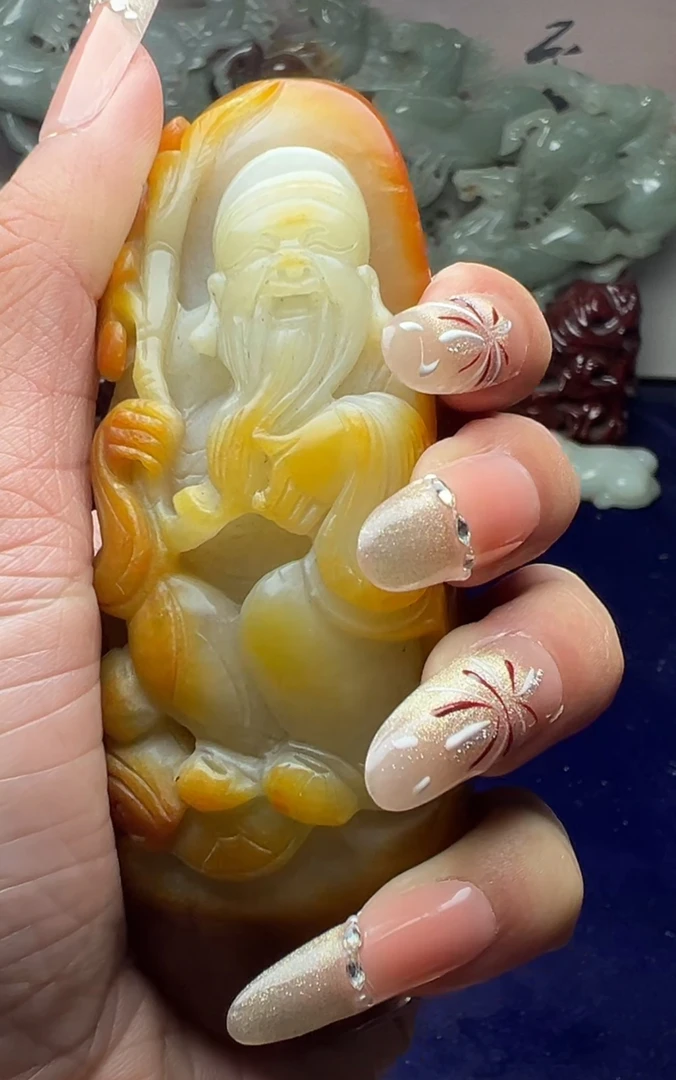 收藏新疆精品摆件