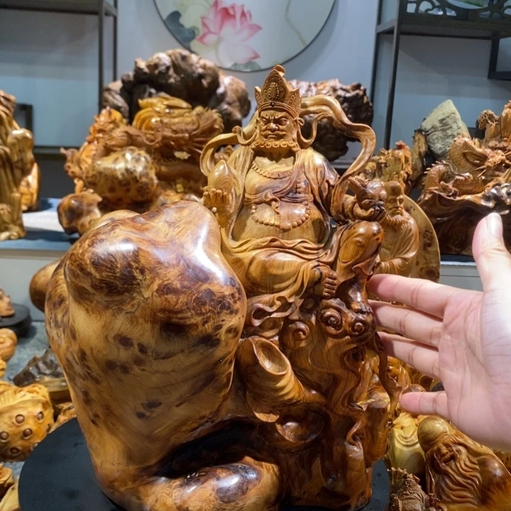 木崖柏工艺品黄财神