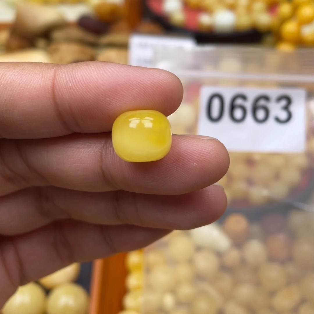 琥珀珠宝奇石未镶嵌12.5