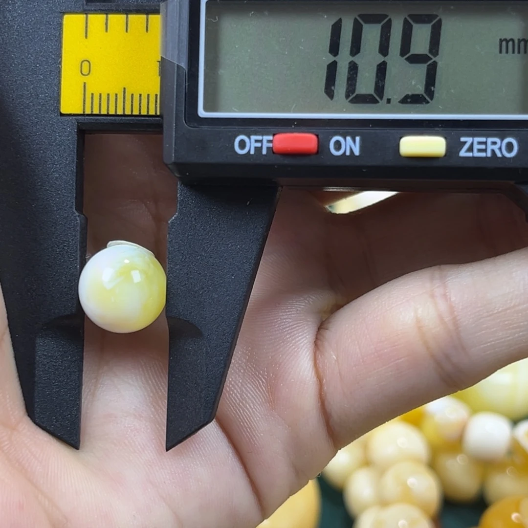 未镶嵌琥珀手链单珠圆珠