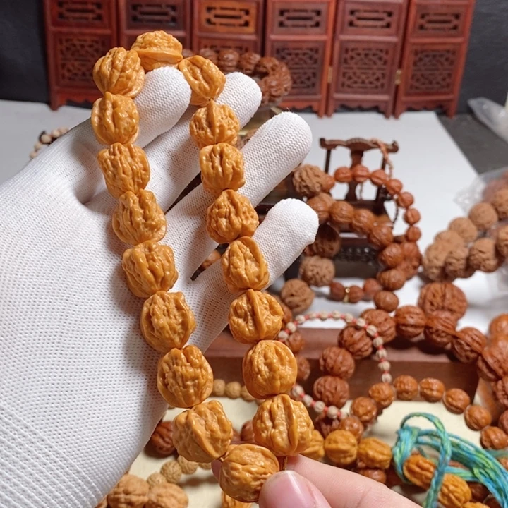 ****文玩核桃吊坠尺寸16