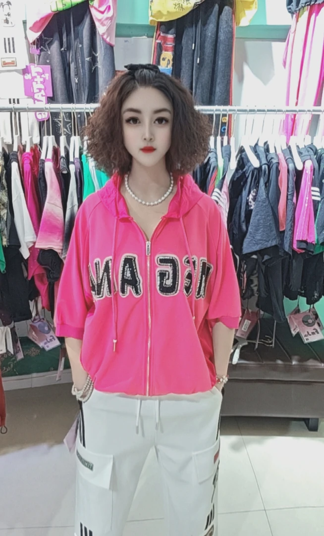 潮牌个性连帽夏季女烫钻薄款字母短外套上衣时尚开衫