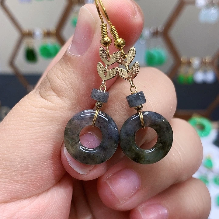 未镶嵌翡翠耳饰天然翡翠耳饰