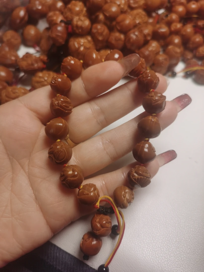 橄榄核雕刻橄榄核雕刻