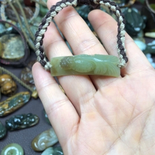 手链未镶嵌岫岩老玉（透闪石质玉）