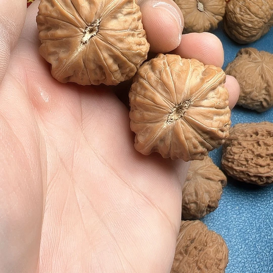 文玩核桃把件37.5铁锤