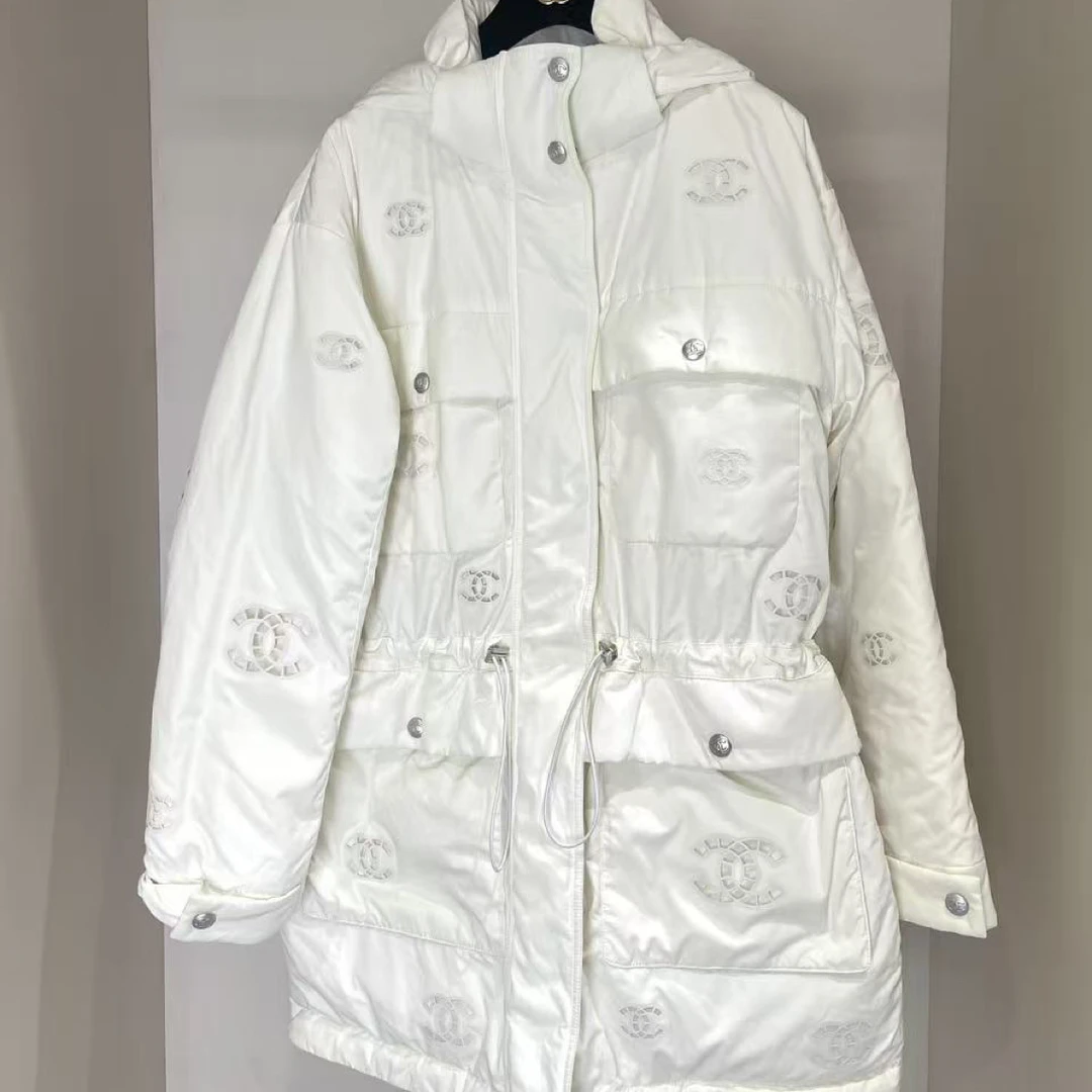 95新 Chanel/香奈儿 21N 滑雪系列 白色镂空CC棉服40码
