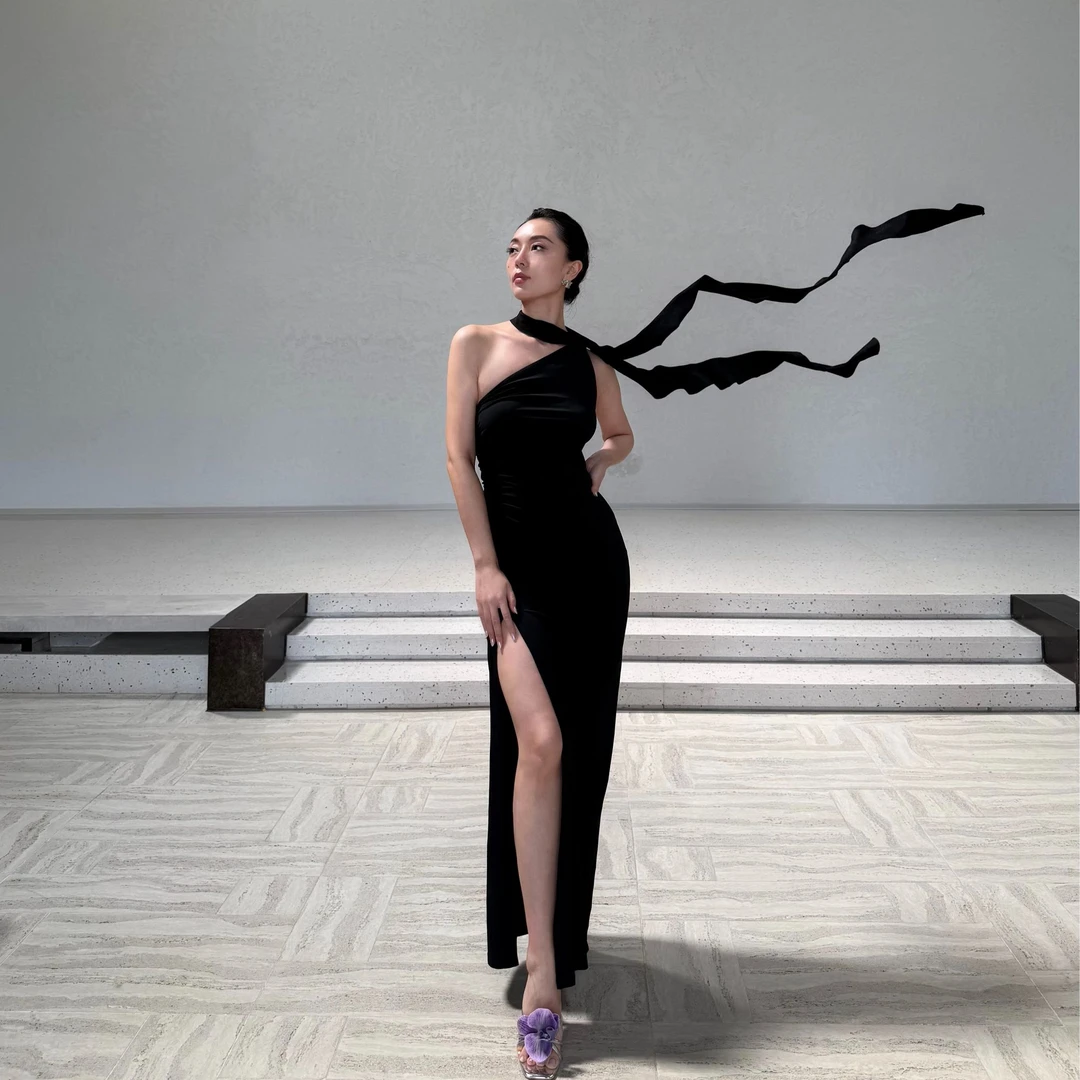 【飘带连衣裙】肚皮舞斜肩连衣裙修身舞蹈练功服牛奶丝沐熙佳新品