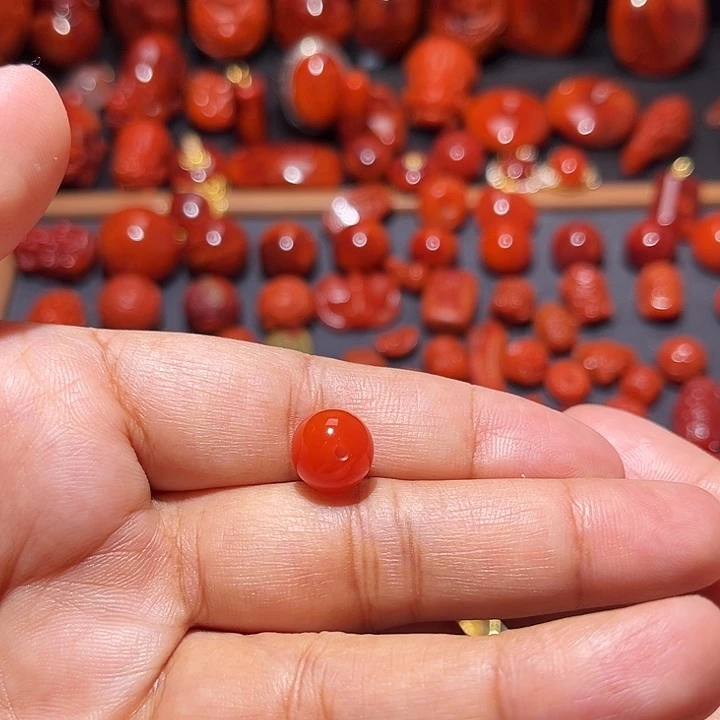 南红玛瑙未镶嵌配饰保山圆珠10mm