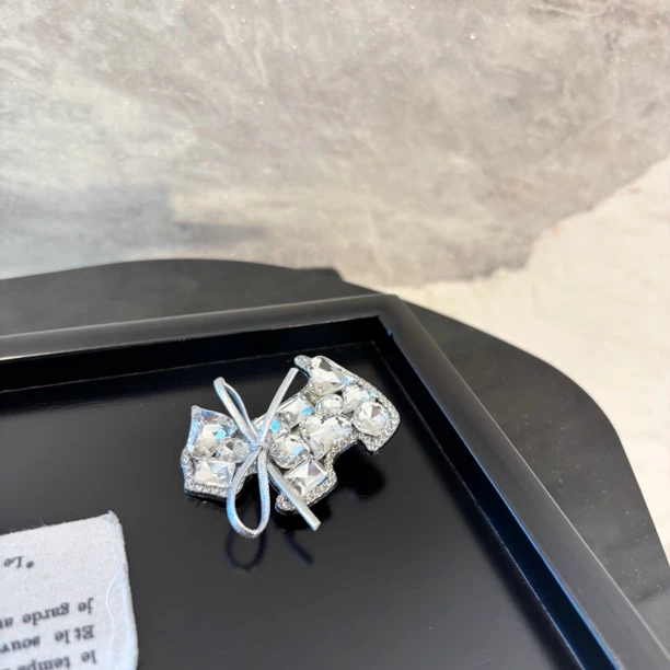 蝴蝶结小狗发夹FJ1418（一个）