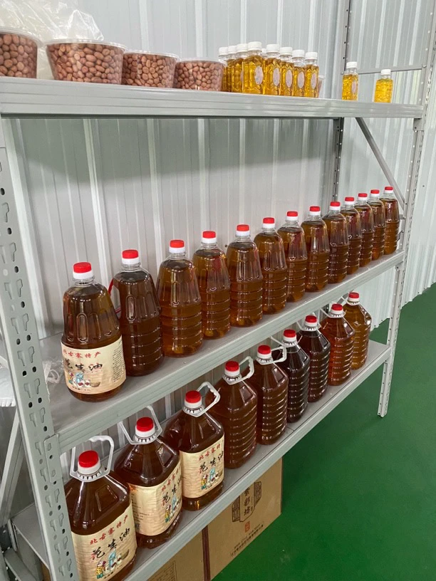 颂皇农花生油一大一小两桶6.3L赠送470ml喷油壶颜色随机一个