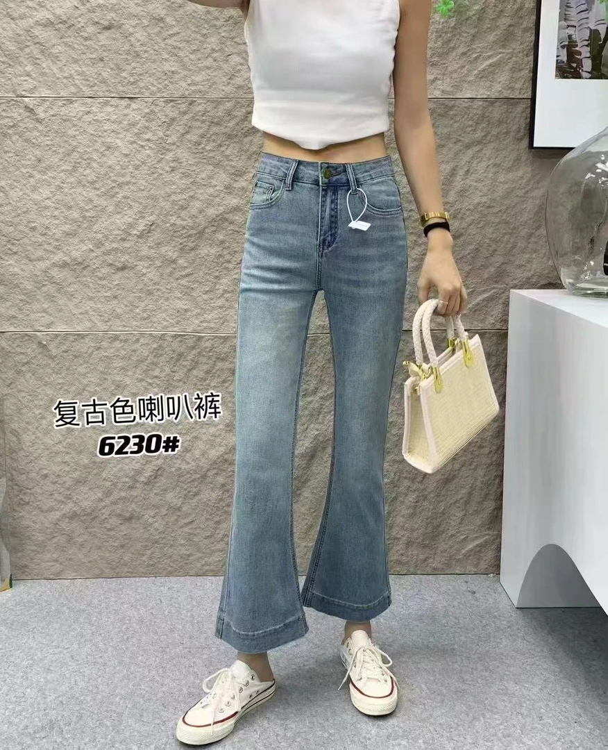 6230时尚显瘦薄款九分牛仔微喇叭裤