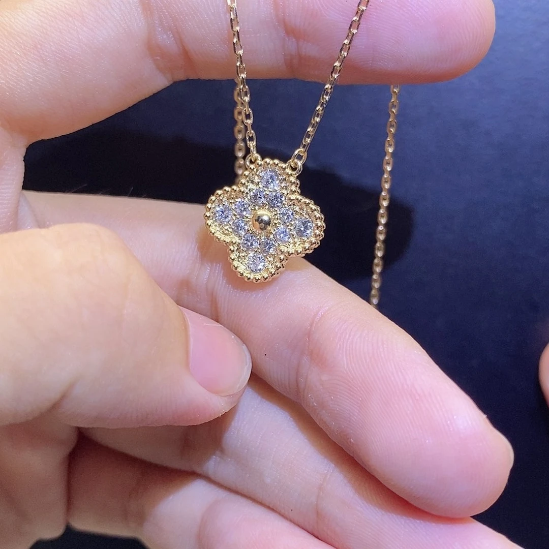 项链钻石18K金镶嵌中号四叶草项链k黄
