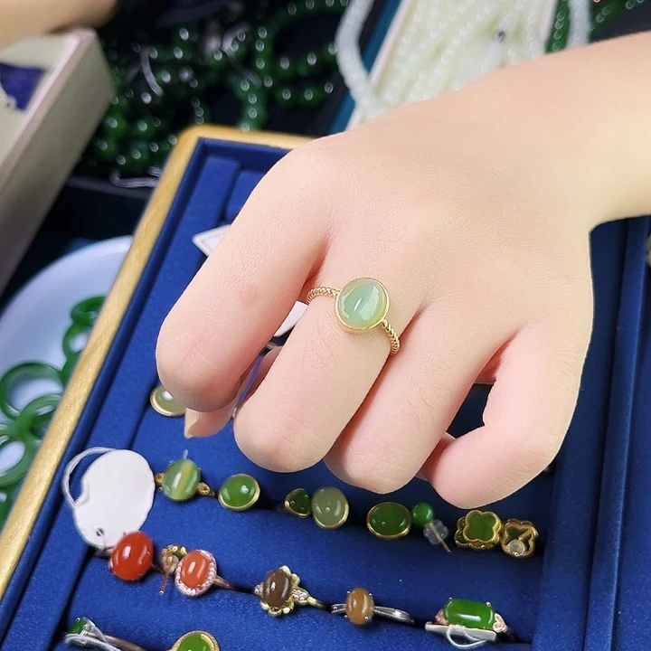 和田玉足银镶嵌戒指