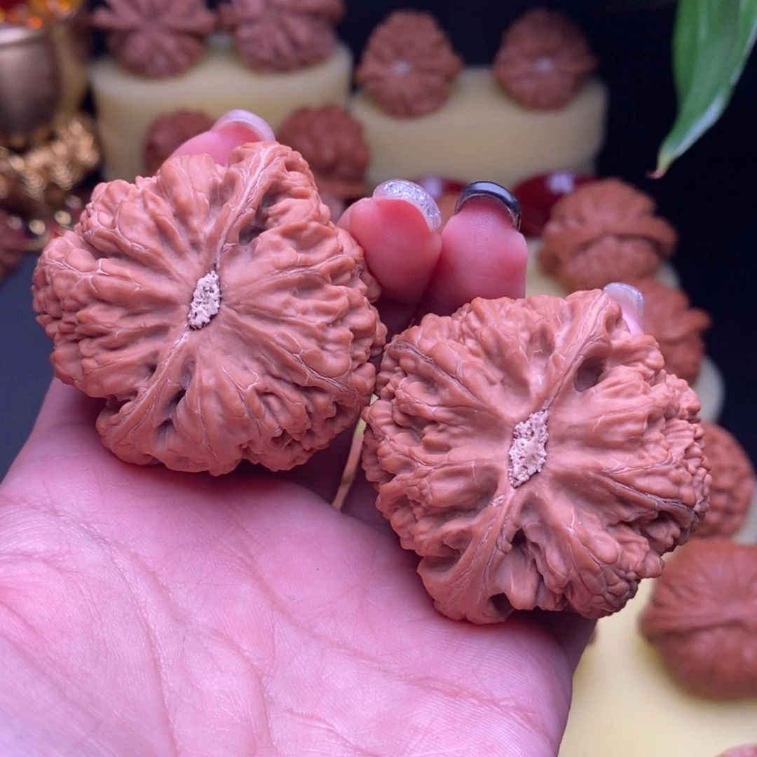 把件文玩核桃刘*瓶大粗筋47➕精配
