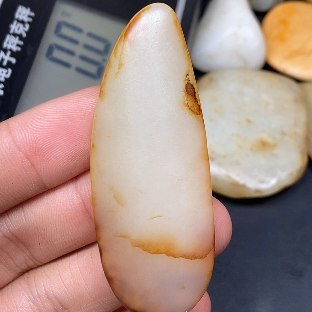 和田玉（糖玉）未镶嵌挂件