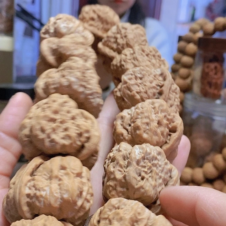 【闪购商品】文玩核桃把件38蛤蟆头手持身有黄