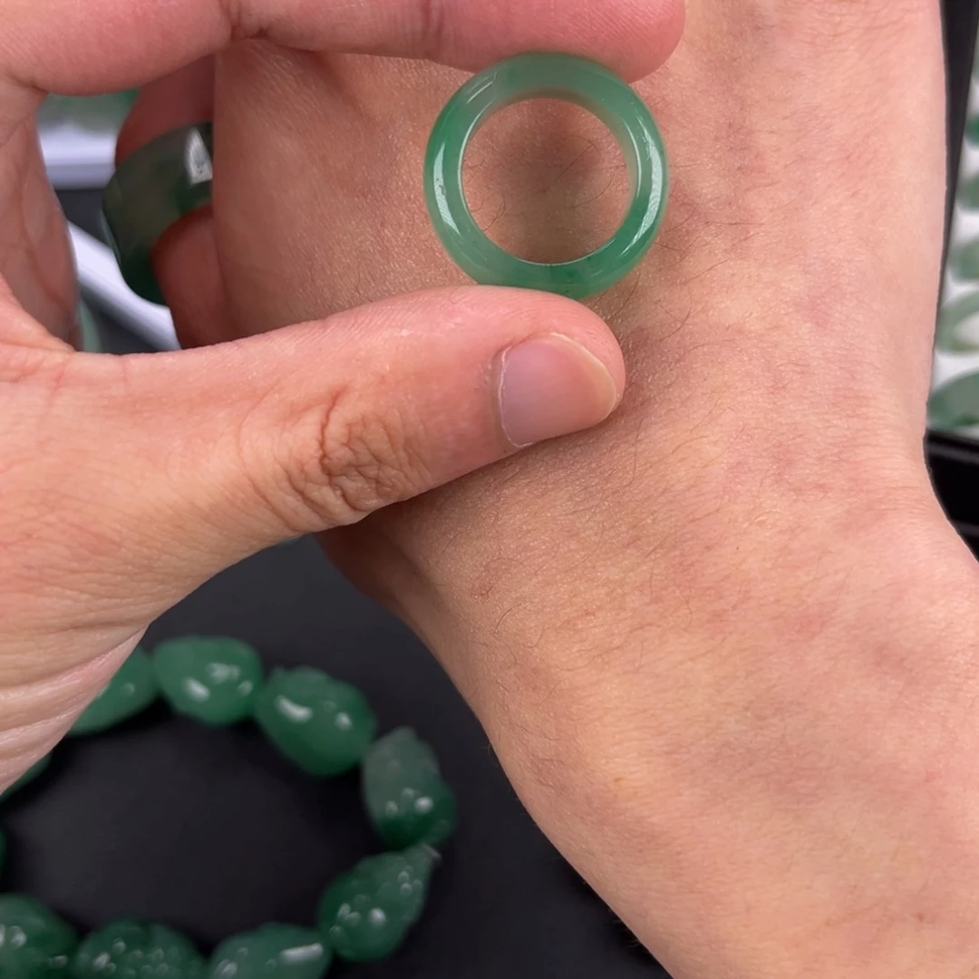 石英质玉戒指未镶嵌?****瞄jnkkmmm