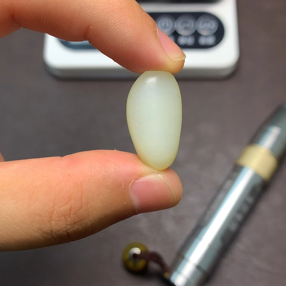 和田玉（糖玉）未镶嵌挂件