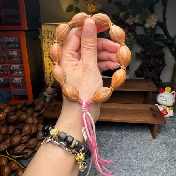 【核居居】16*26小尺寸 精致 正宗梅林铁核橄榄核素核手串原皮带霜