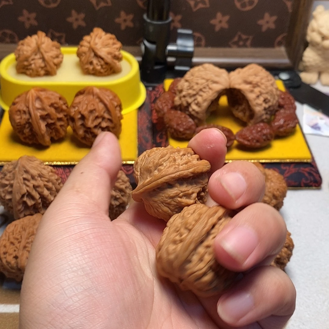娜***娜把件文玩核桃赤龙双棒果