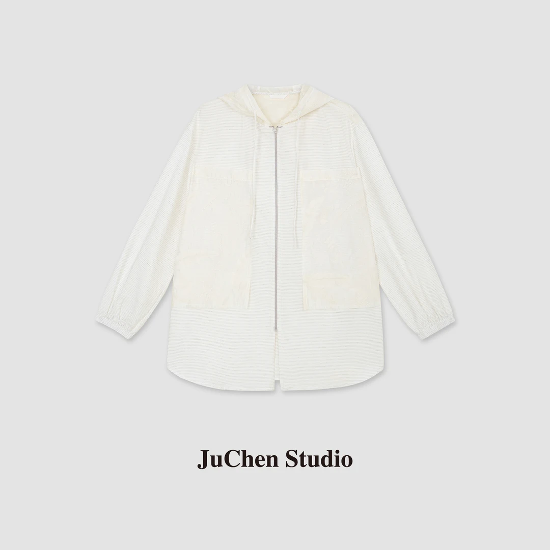 “镜中花”设计感重工刺绣轻薄透气连帽防晒衬衫外套 SS023700