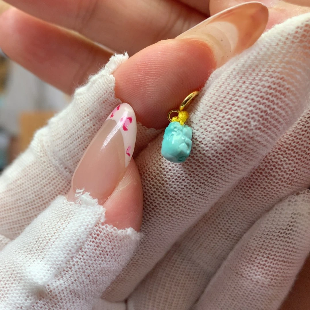 绿松石未镶嵌挂件