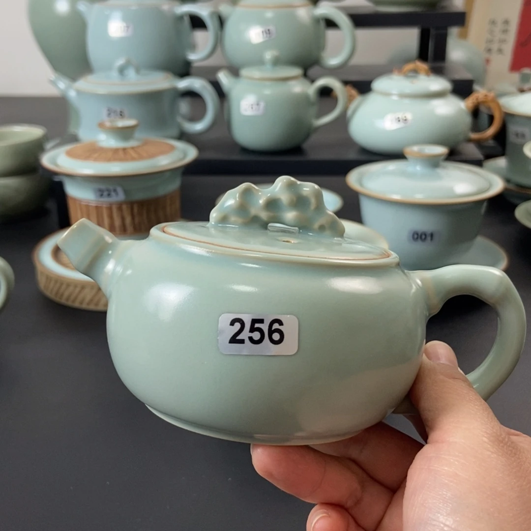 腾***行仿古釉水汉瓦微瑕