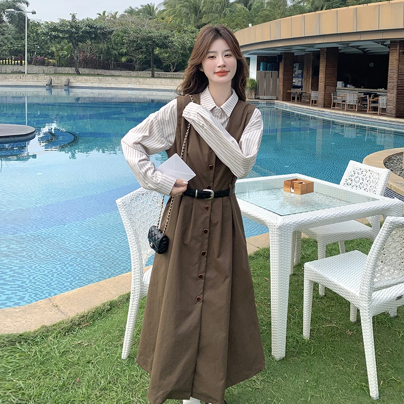 咖色韩版气质高腰背心裙套装女2025春季新款条纹衬衫连衣裙两件套