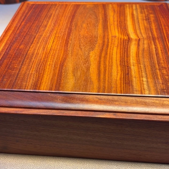 行***行机关盒。