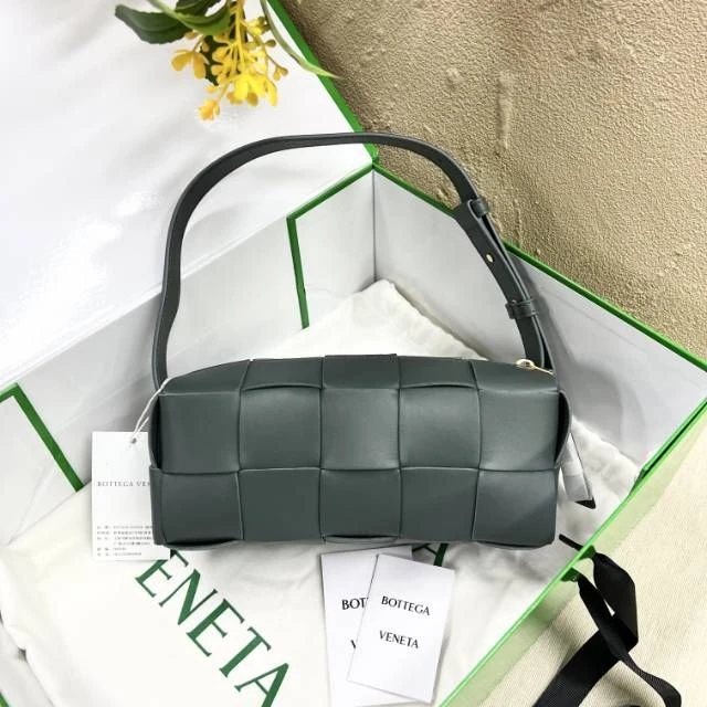 未使用/葆蝶家/单肩包/C14038688684/[251217SWB]