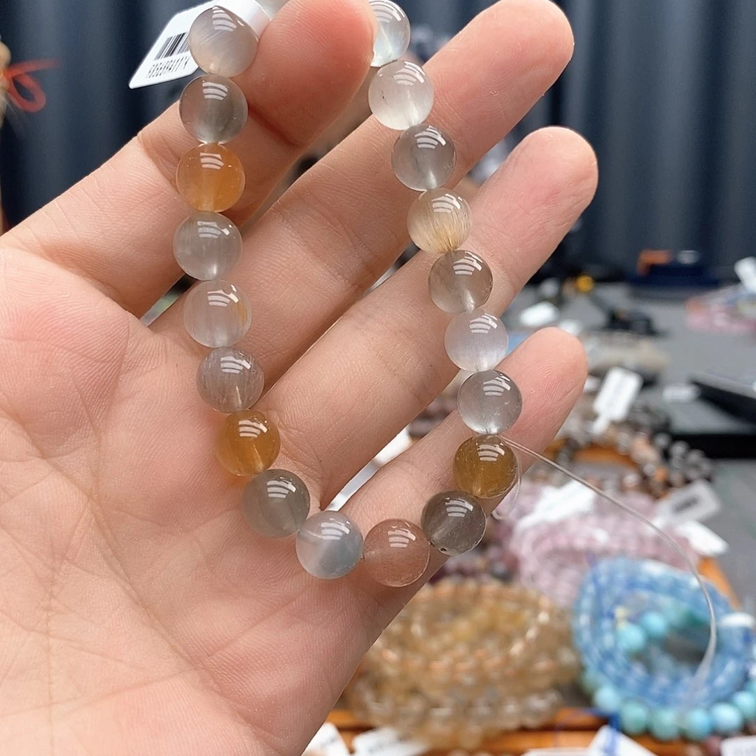 玛瑙/玉髓手链足铂镶嵌是**哟