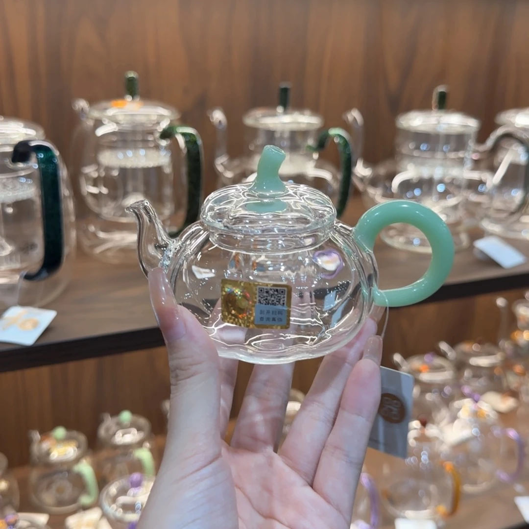 禾器福蔓壶浅玉色。。