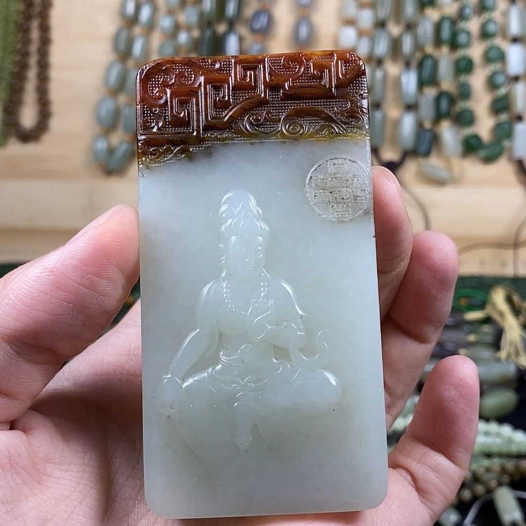 家***强和田玉未镶嵌颈饰