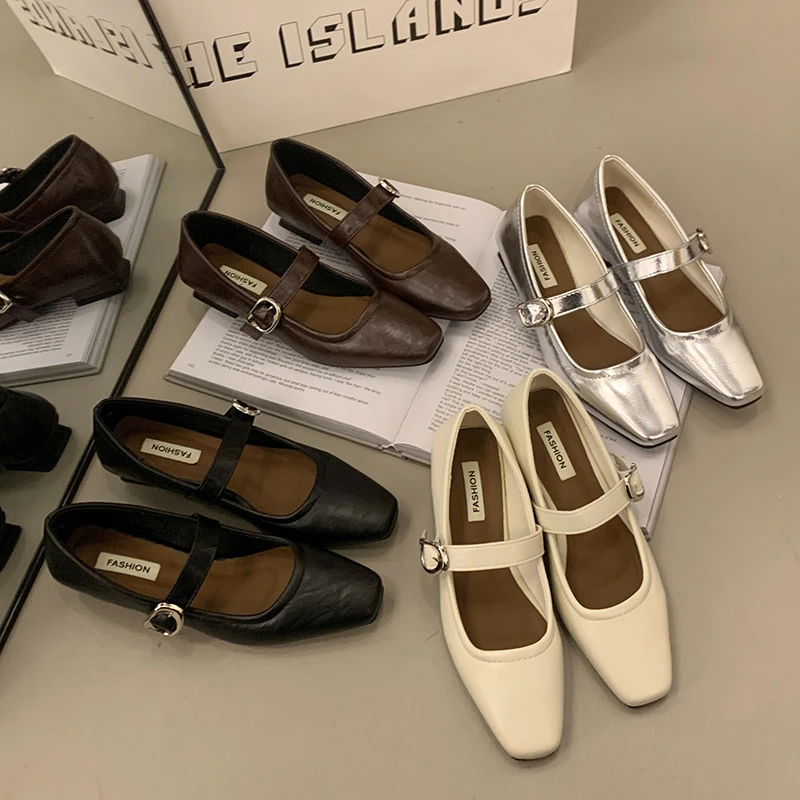 方头法式女夏季晚晚风百搭复古粗跟平底温柔单鞋浅口女款女鞋子