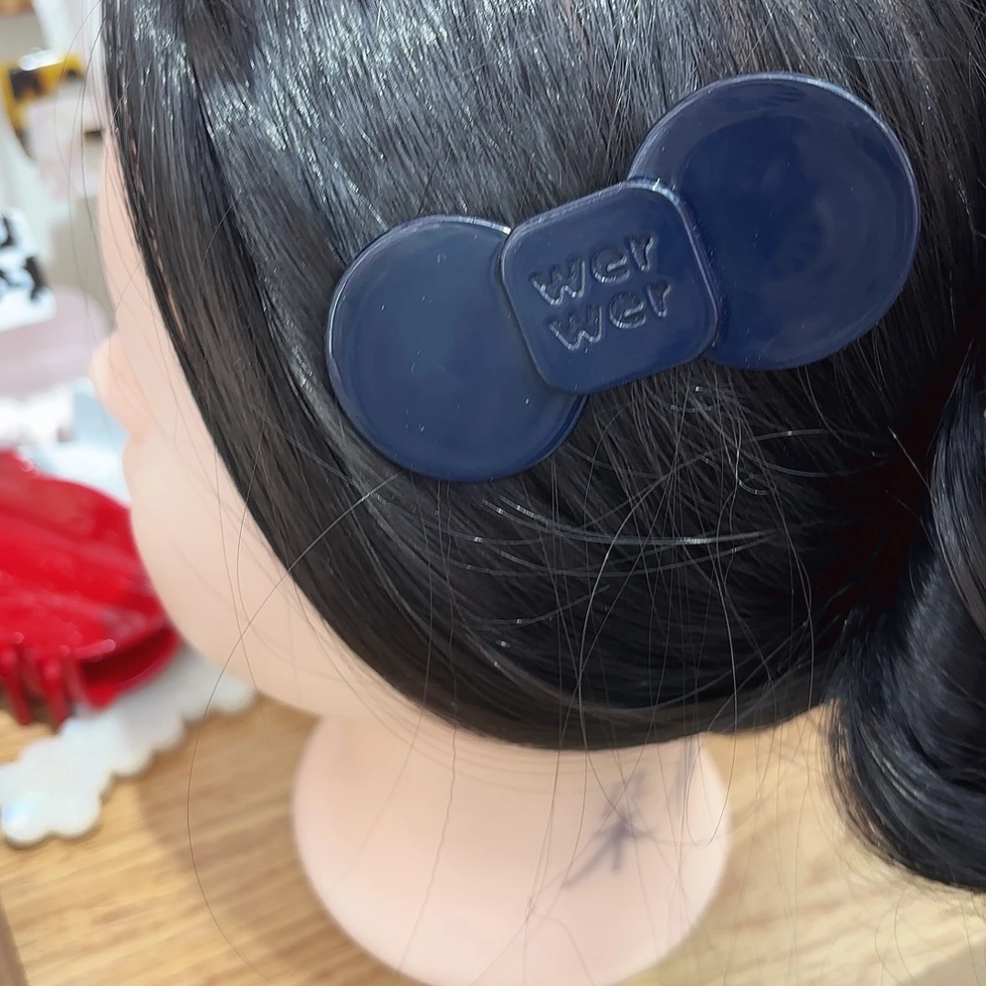 皮质铁合金大号蝴蝶结章蓝色