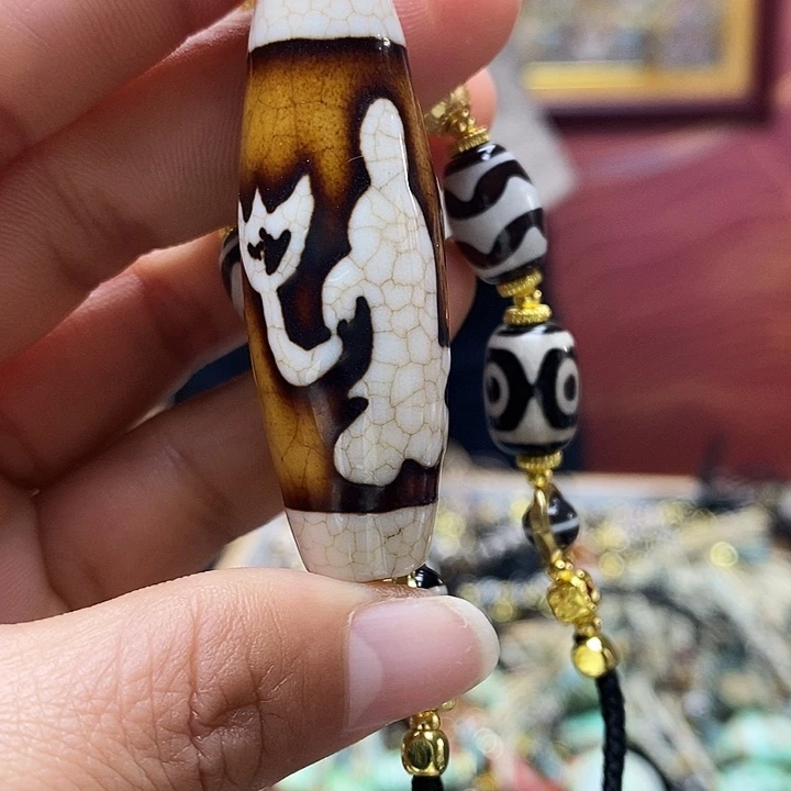 玛瑙/玉髓（覆膜）合金颈饰