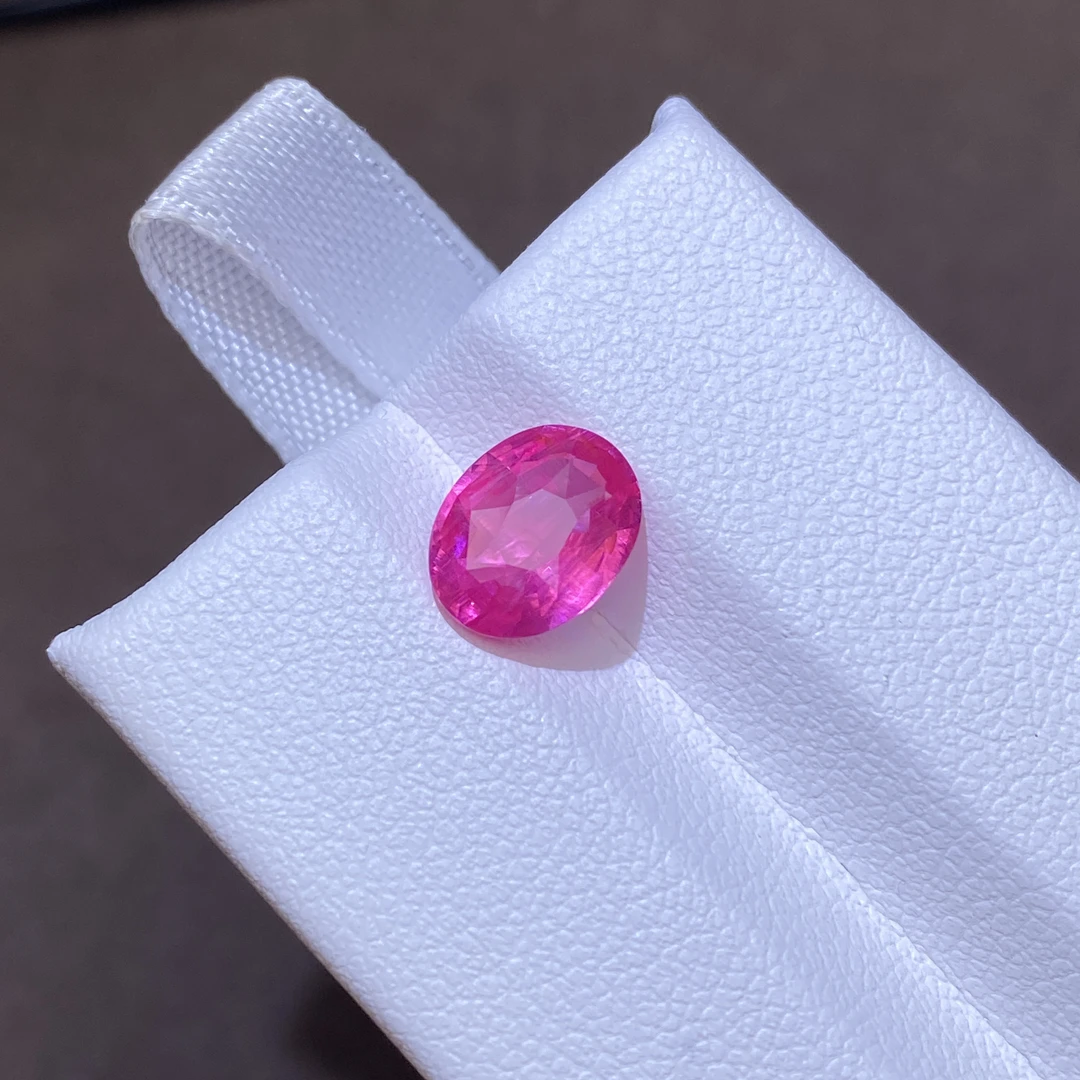 25A036 马亨盖尖晶宝石 1.99克拉