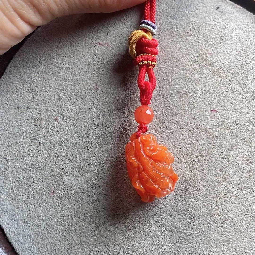 未镶嵌吊坠南红玛瑙