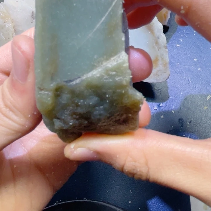 和田玉未镶嵌珠宝半成品