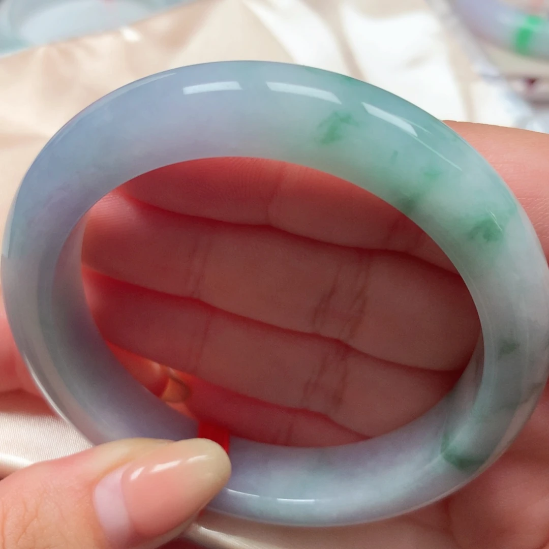 翡翠未镶嵌手镯6飘花春彩 半山水