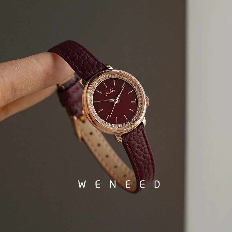 新款安可拉红手表女轻奢小众高级感镶钻圆形真皮女士女款石英腕表