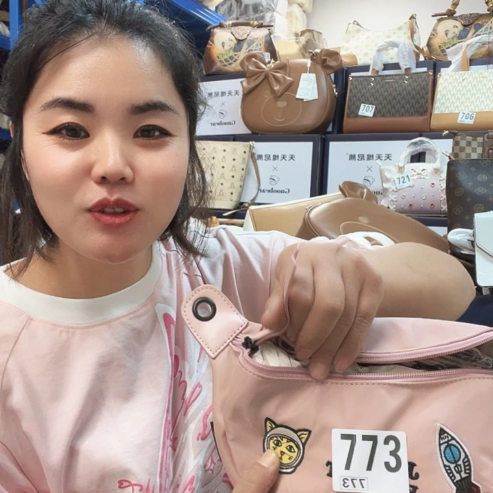 PU包包包包包包包包吧