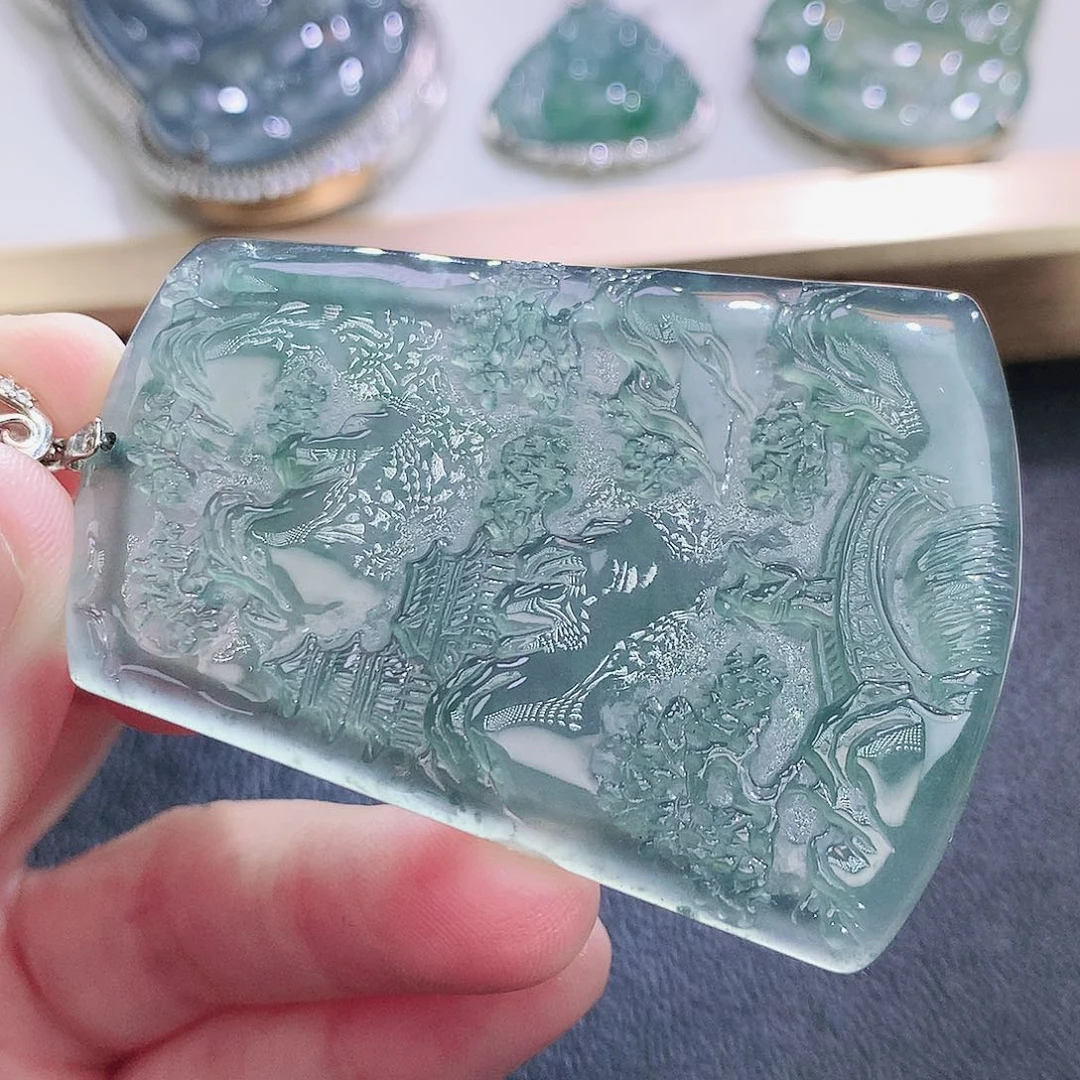 翡翠未镶嵌挂件翡翠