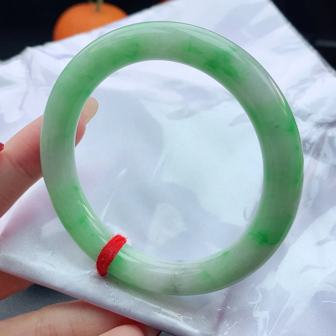 翡翠手镯未镶嵌57圆条881924